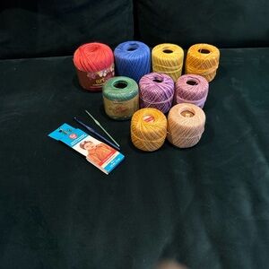 Vintage Crochet Thread & Hooks